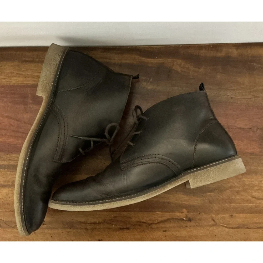 Barbour Readhead Chukka Boots – Chocolate Brown Leather – Plaid Lining – Men's 8